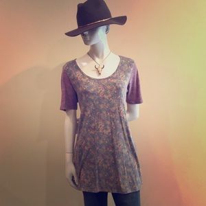 LuLaRoe Perfect T - M
